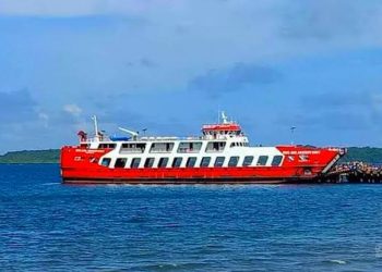 KMP Tunu Tenggelam di Selat Bali, Puluhan Penumpang Dievakuasi di Tengah Ombak Tinggi