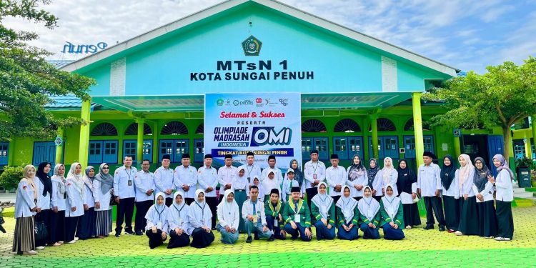 MTsN 1 Sungai Penuh Sambut Olimpiade Madrasah Indonesia 2025