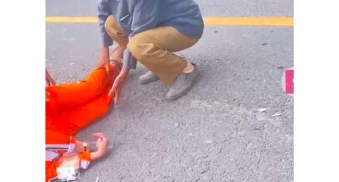 Viral! Dua Siswi Terlibat Kecelakaan di Kerinci, Satu Korban Alami Kejang di Jalan