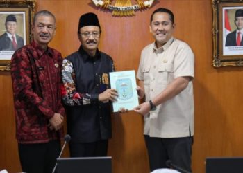 Mensos Puji Bupati Merangin: “Keren dan Layak Dicontoh”