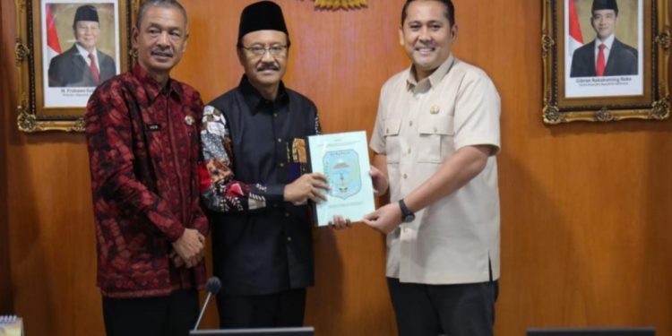 Mensos Puji Bupati Merangin: “Keren dan Layak Dicontoh”