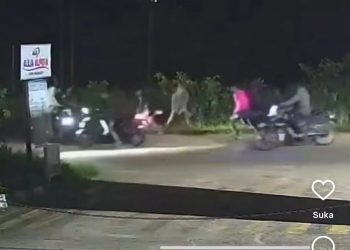 Aksi Brutal di Jambi, Pria Dikeroyok di Tengah Jalan Saat Malam Hari
