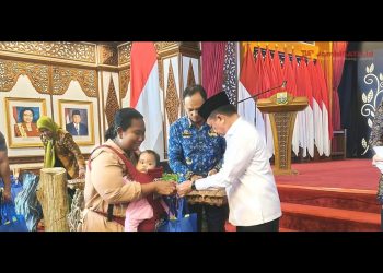 Gubernur Al Haris Luncurkan Program 10B ASN Peduli Stunting: 10 Telur, 10 Kg Beras, Rp100 Ribu untuk Anak Jambi