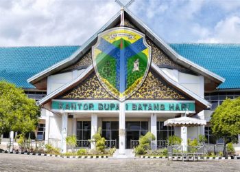 kantor buapti batang hari