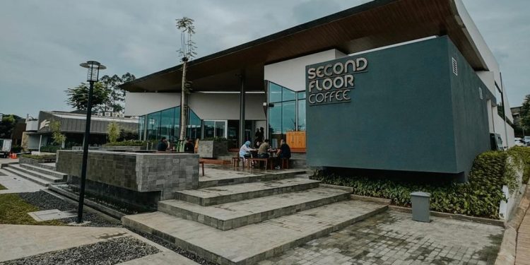 Second Floor Coffee Bintaro: Surga Instagramable di Bintaro — Kopi, All-Day Menu & Spot Foto