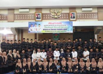Wako dan Wawako Sungai Penuh Lepas Kafilah MTQ ke Provinsi Jambi