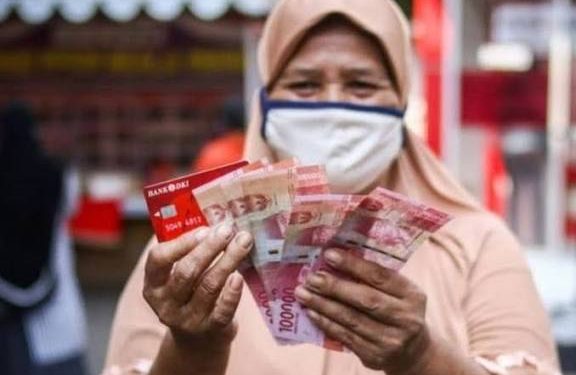 Bansos Akhir Tahun 2025 Heboh: Resmi Disalurkan, Tapi Dana Tidak Masuk ke Rekening?