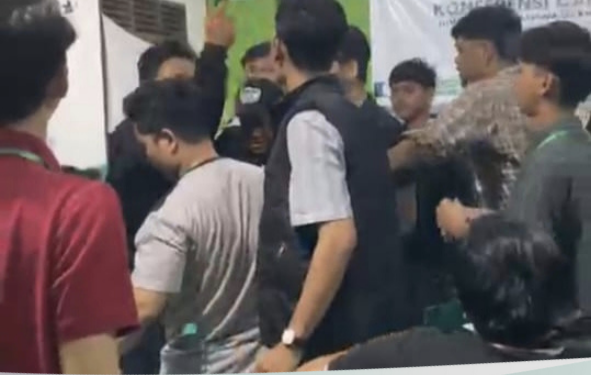 Konfercab HMI Cabang Jambi ke-41 Diwarnai Chaos Akibat Dinamika Verifikasi Kandidat