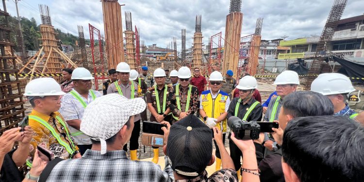 Wako Alfin Letakkan Batu Pertama Pembangunan Pasar Sungai Penuh