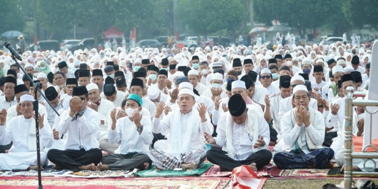 Kemarau Lima Bulan, Pemprov Jambi Gelar Salat Istisqa, Gubernur Al Haris: Kita Bermunajat kepada Allah